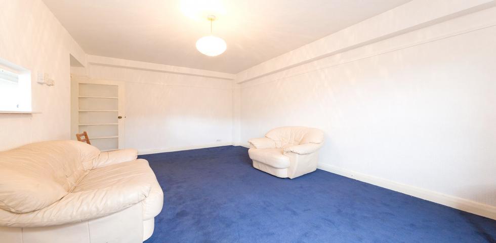 			1 Bedroom, 1 bath, 1 reception Flat			 West End Lane, WEST HAMPSTEAD